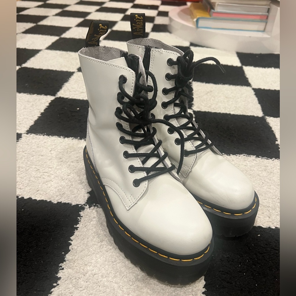 Polished White Jadon Boots Dr. Martens size 37